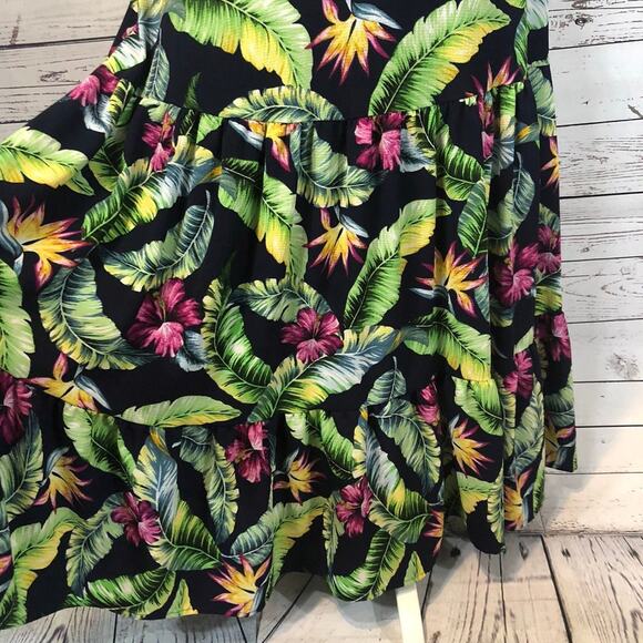 Tropical sleevless maxi dress criss cross straps size medium - Picture 4 of 15